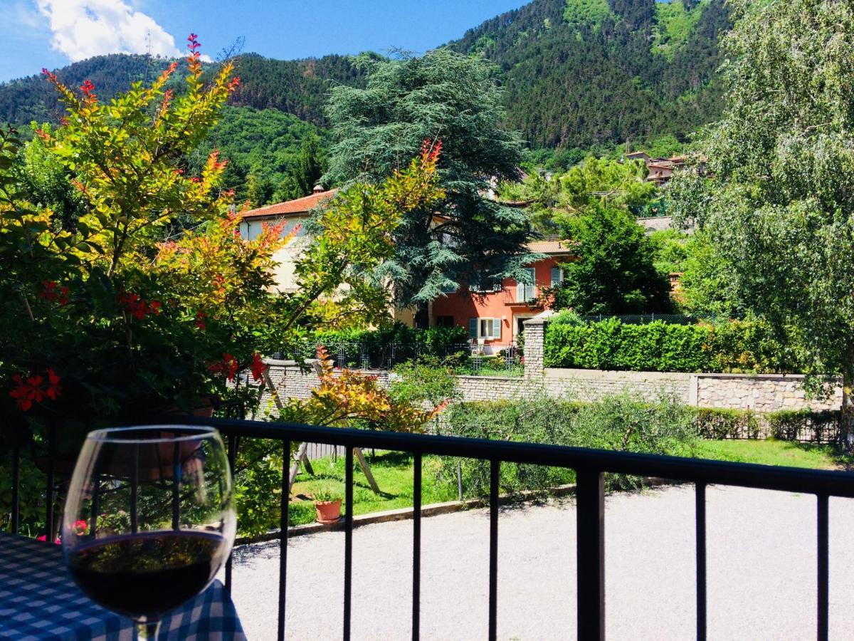 Albergo Ai Tigli Tignale Exterior foto