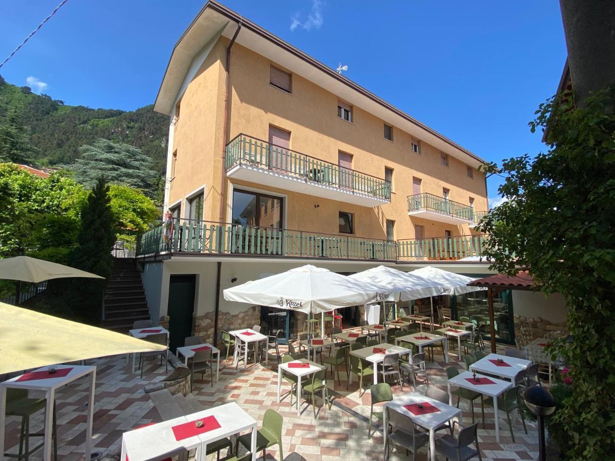 Albergo Ai Tigli Tignale Exterior foto