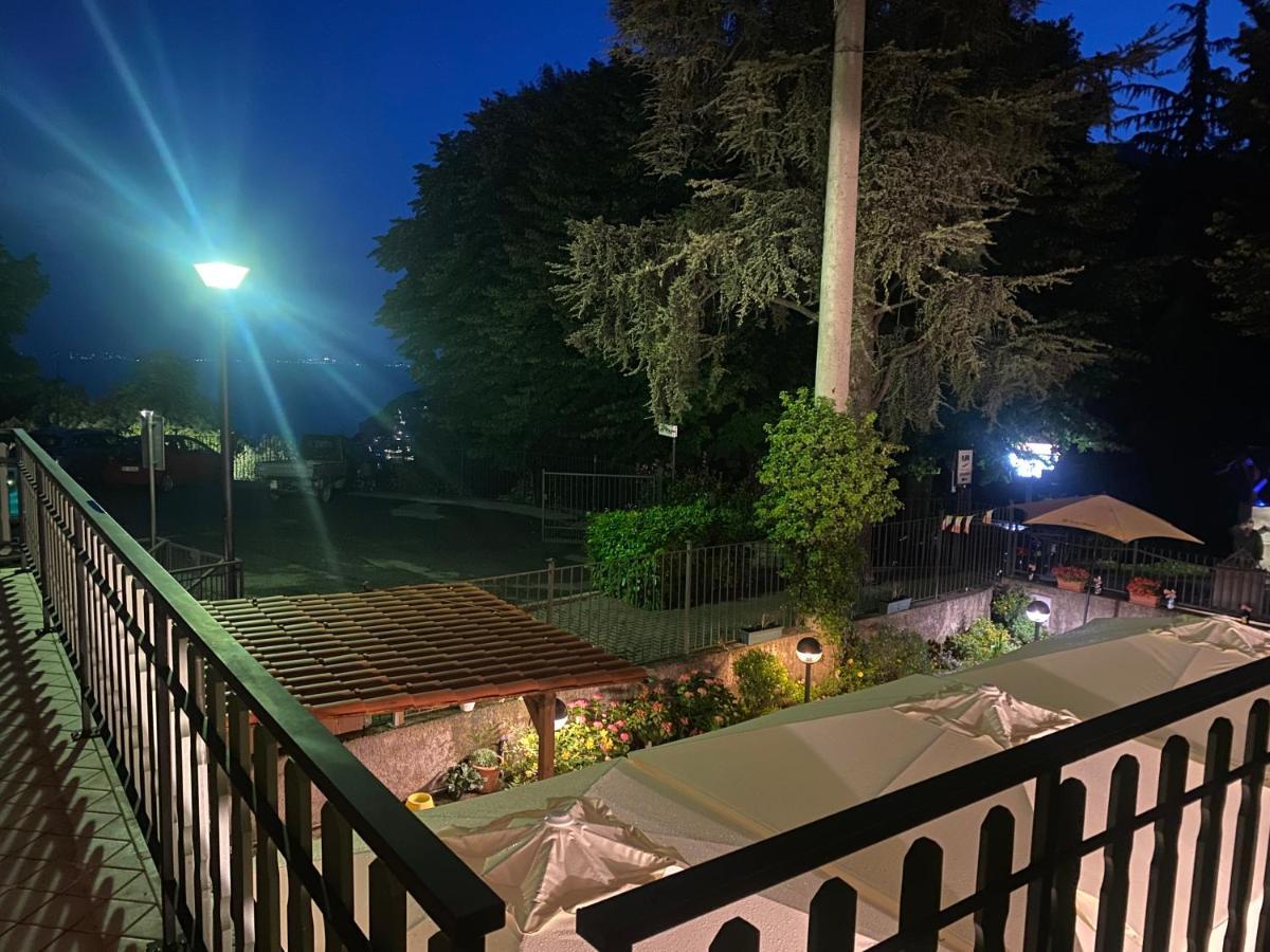 Albergo Ai Tigli Tignale Exterior foto